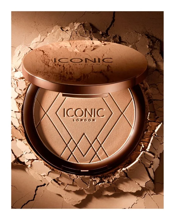 Iconic London Ultimate Bronzing Powder