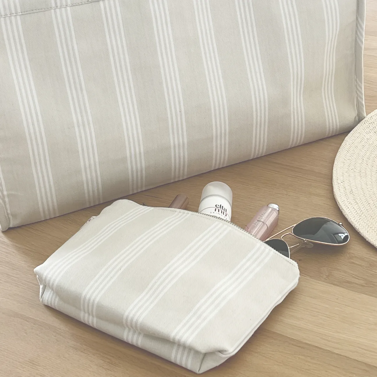 Koala Basics: Makeup Bag: Sand Ticking Stripe