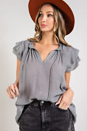 TIERED RUFFLE SLEEVE SHORT SLEEVE BLOUSE